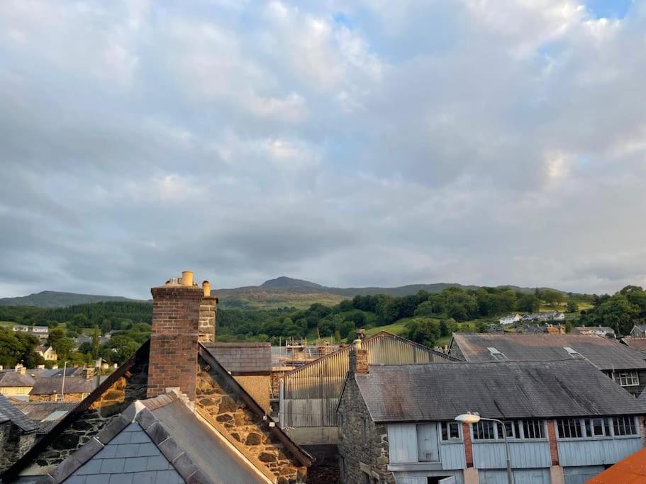 Character Townhouse In Town Centre & Superb Views Βίλα Dolgellau Εξωτερικό φωτογραφία